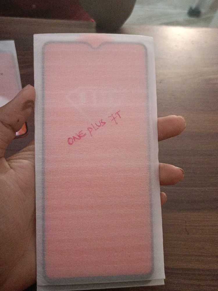 One plus 7T ( 2 Pic)