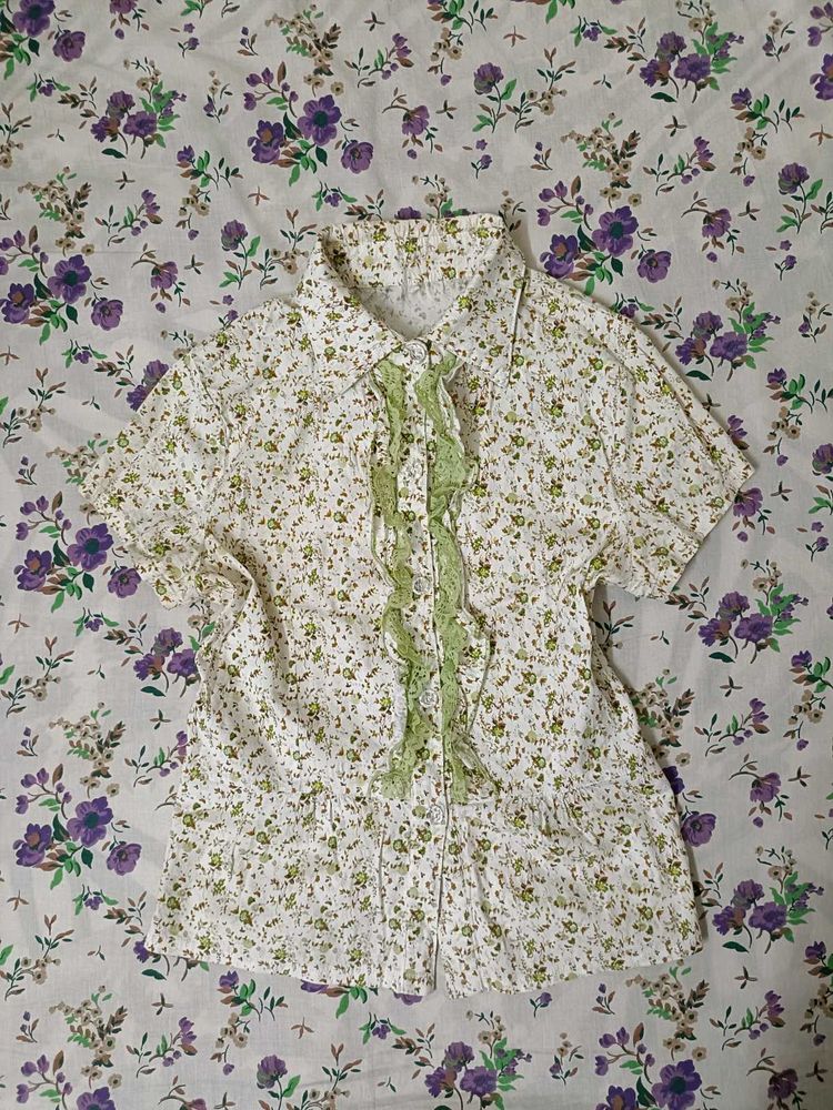 Fitted Floral Shirt