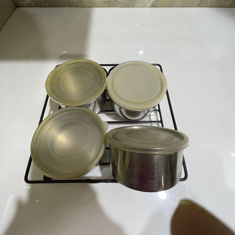 4 Steel Container With Matel Tray