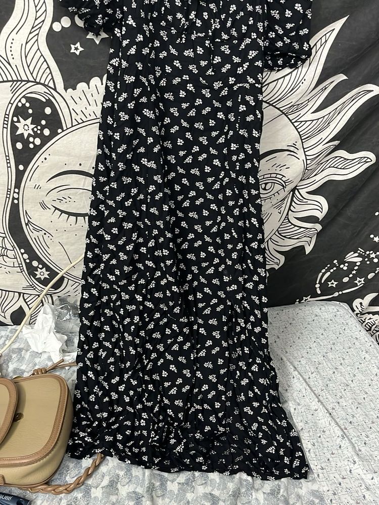 Take Itttttt Pretty Black Floral Dress !!!!!!!!!!!
