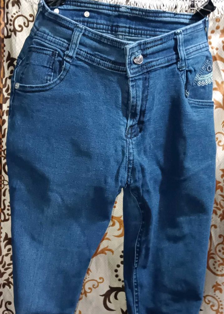 Classic High-Waisted Skinny Fit Denim Jeans