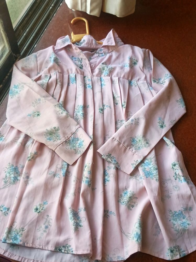 It's A Beautiful Pink Blousan Kind Of Top