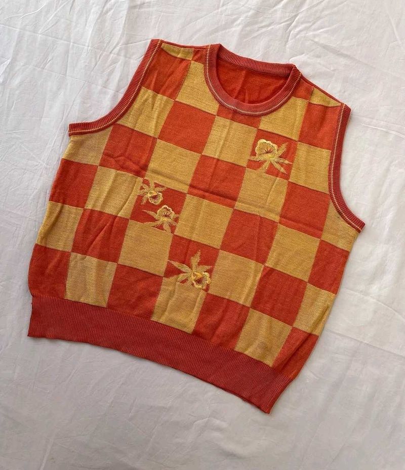 Checkered Floral sweater vest