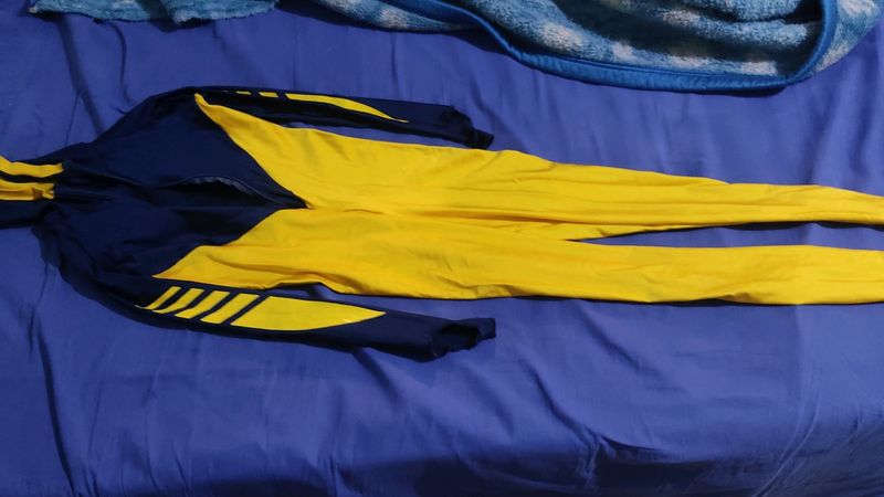 Full Swimsuit With Hoodie And Ancle &amp;thumb Support