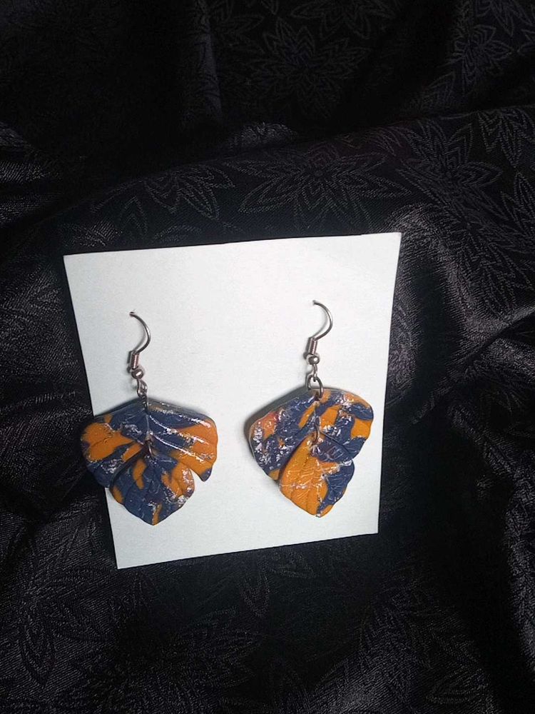 Leaf Patterned Dangle Earrings