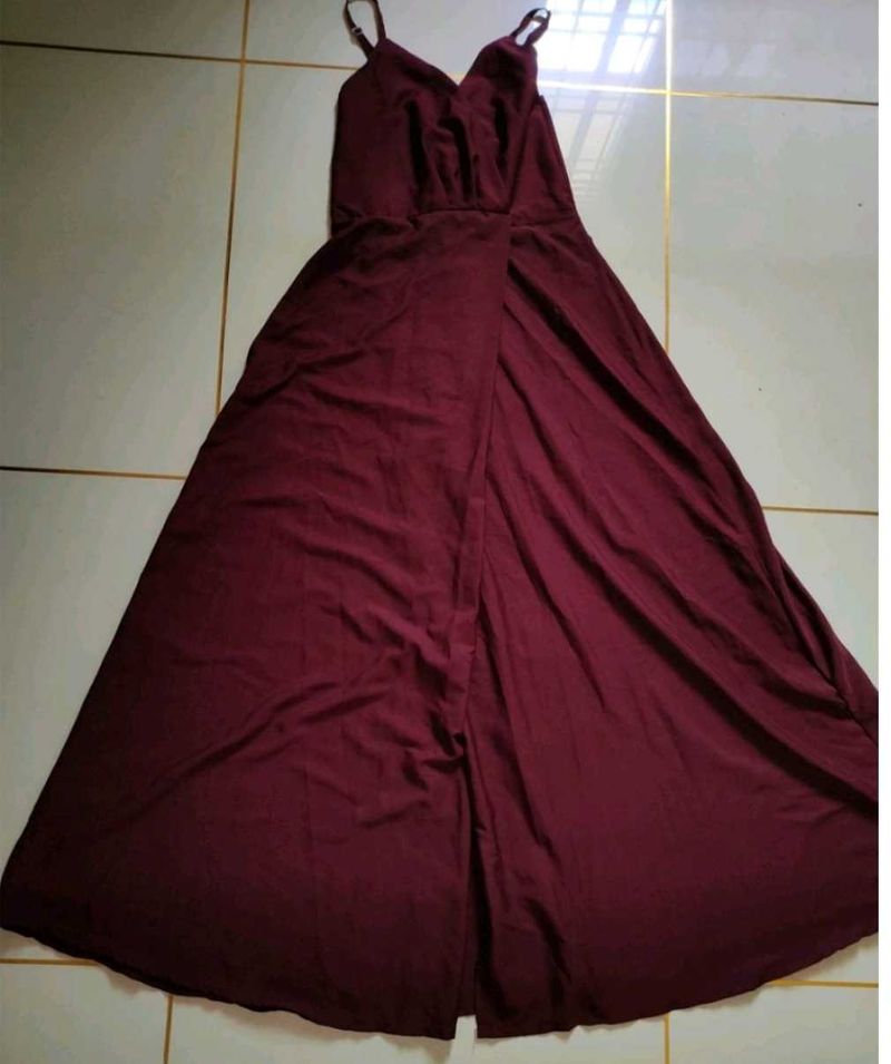 Burgundy V-Neck Maxi Dress