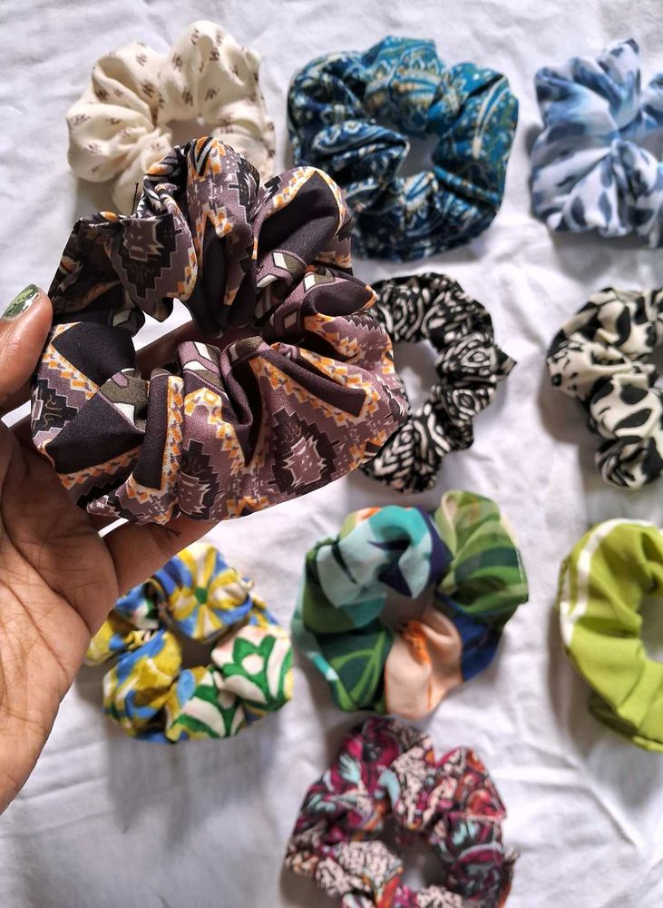 Scrunchies 10