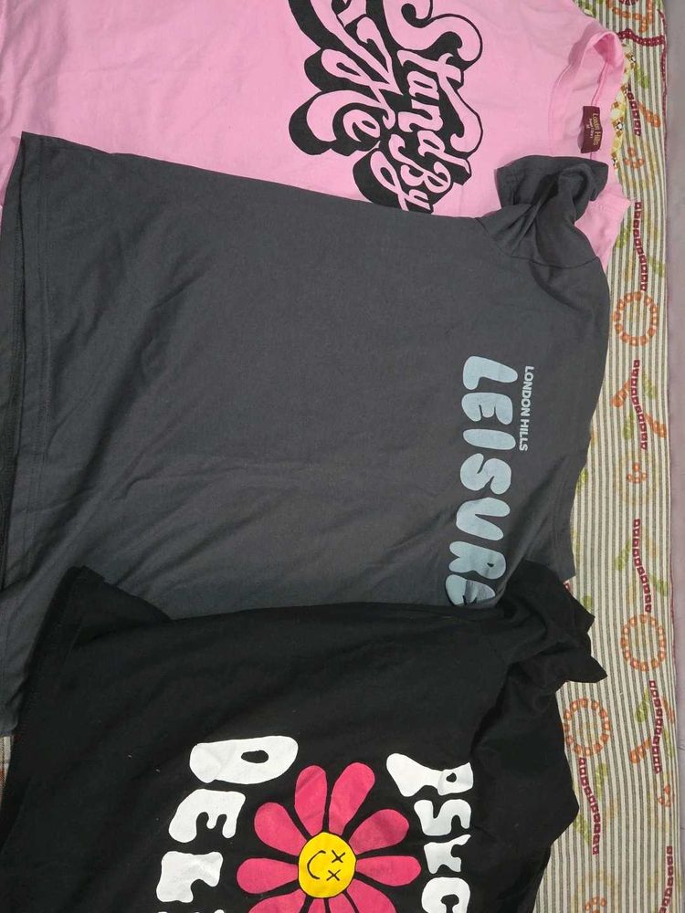 T-Shirt Bundle: 3 Graphic Tees