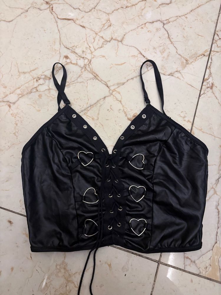 Black Heart Ring Top