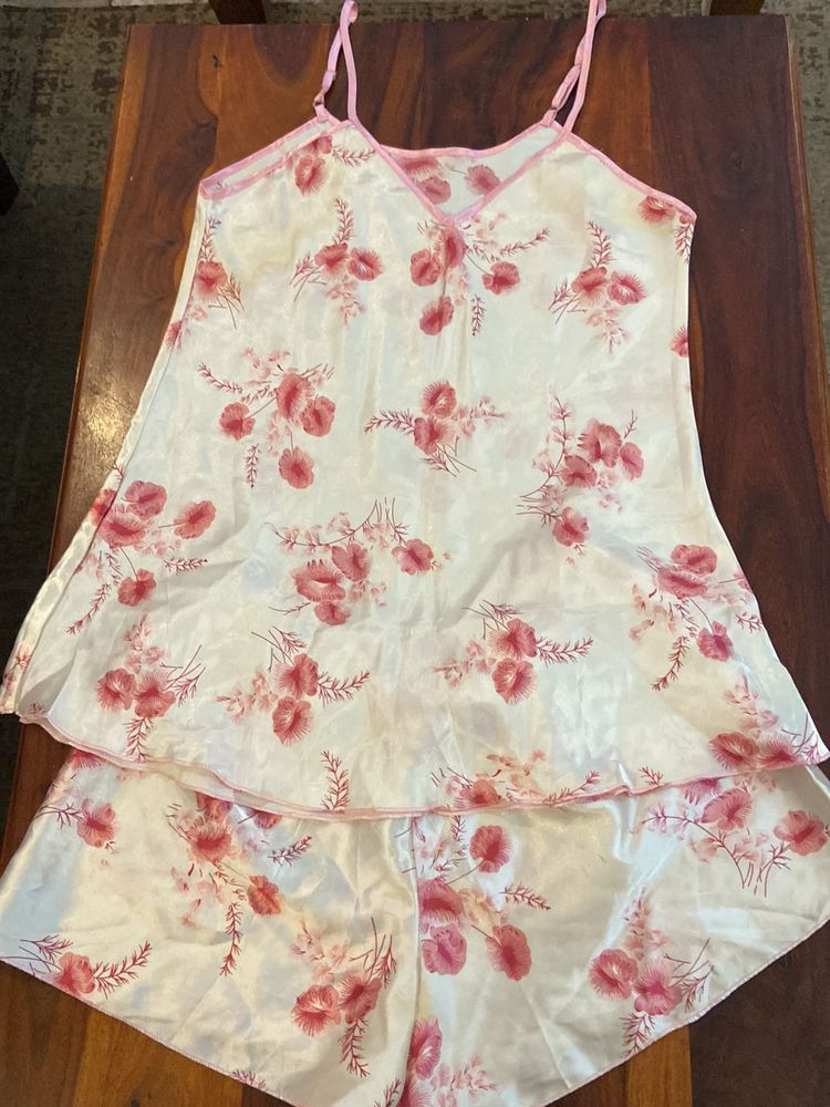 Soft And Comfortable Night Wear