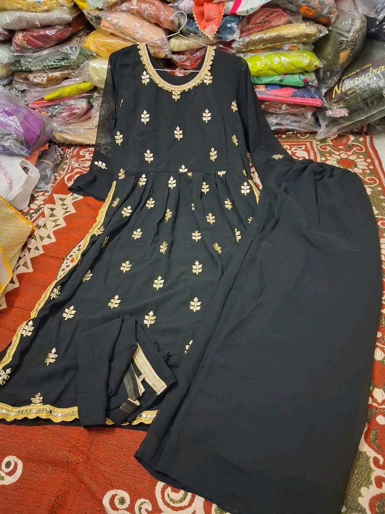 Elegant Black Kurta Set