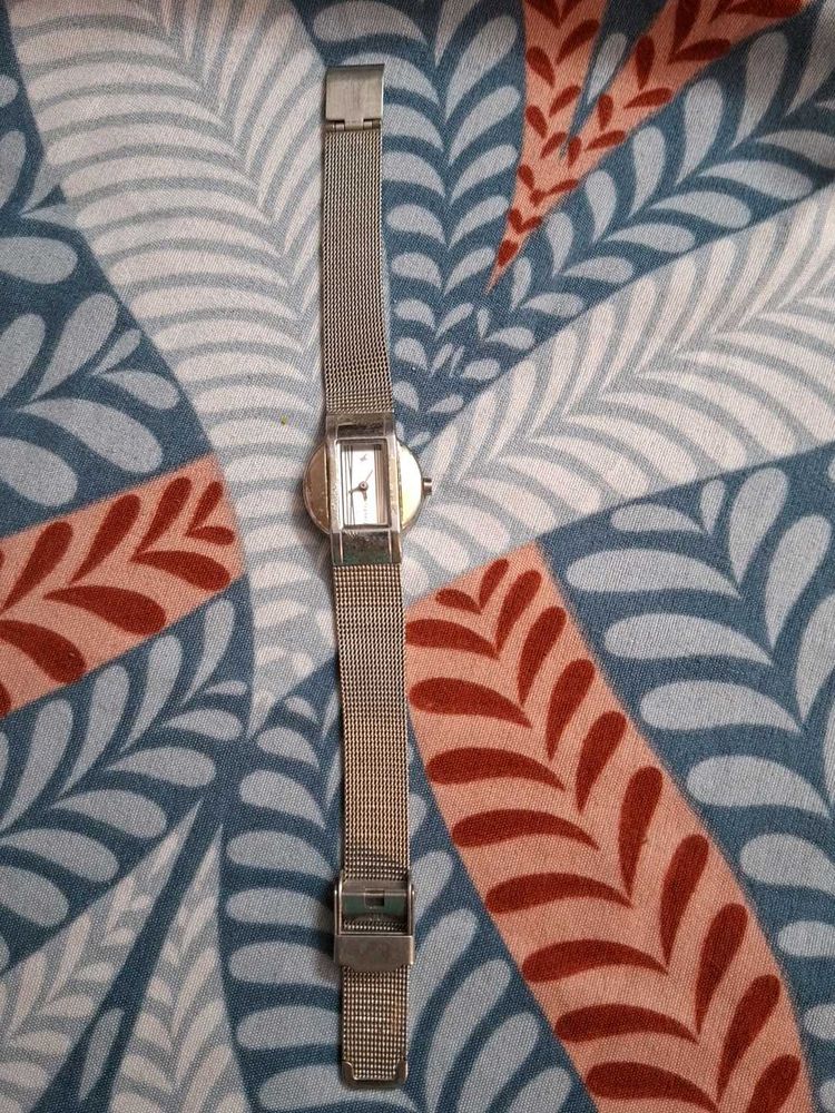 Elegant Silver Ladies Watch