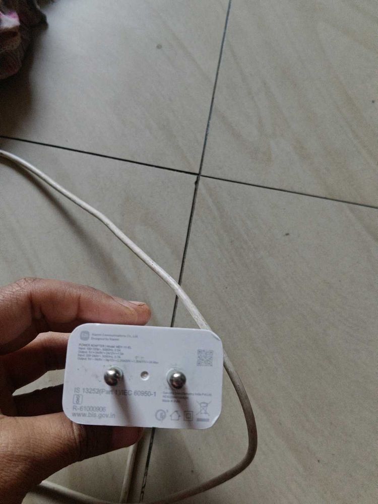 mi 33w original adapter with cable