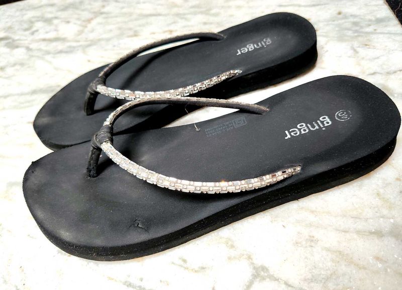 Black Soft Slippers Ginger