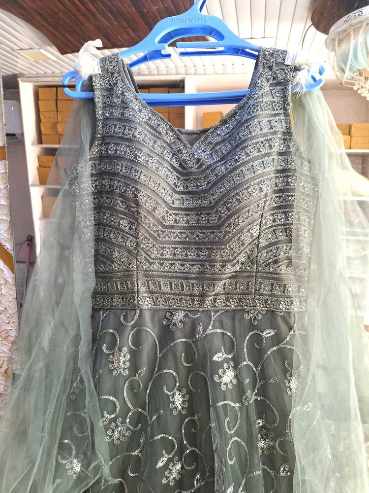 BEAUTIFUL DARK GREEN COLOR GOWN