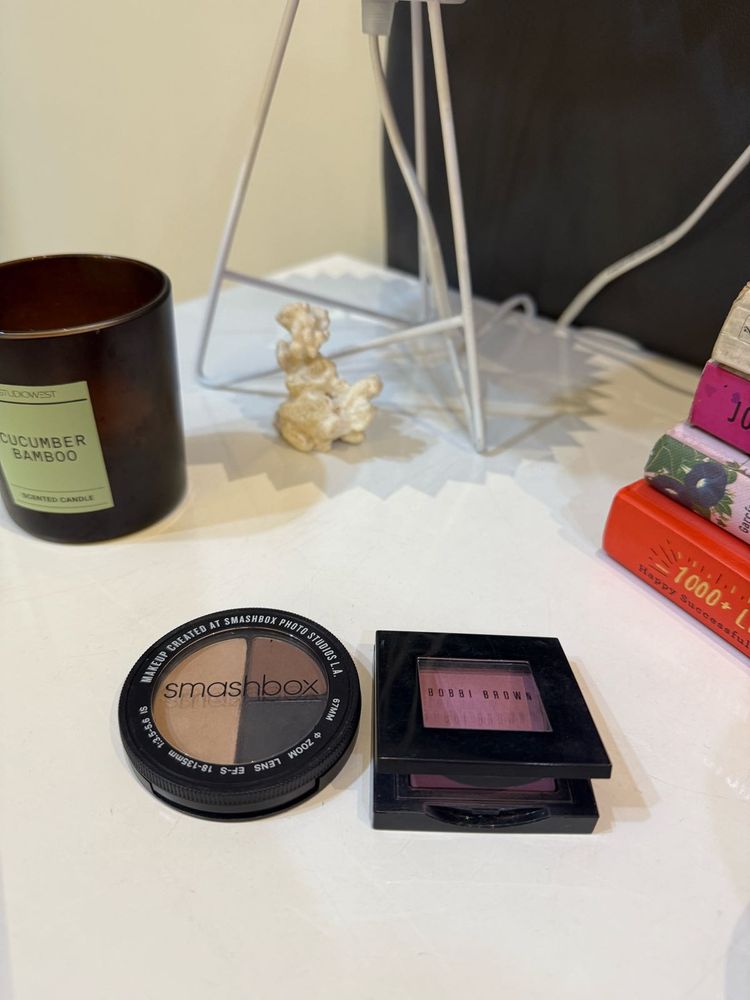 Combo Of Smashbox Eyeshadow And Bobbi Brown Blush