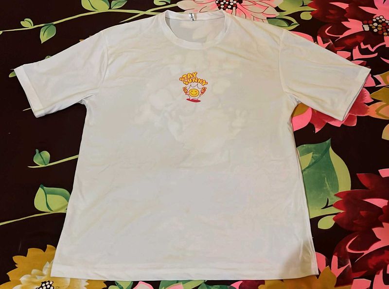 Stay Sunny Graphic Tee