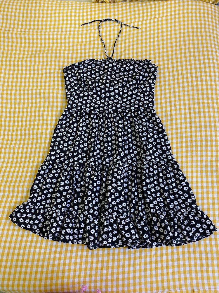 Cute Floral Halter Sundress Busy 34-36