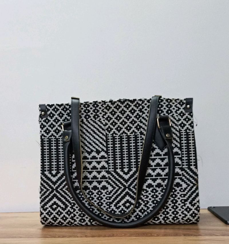 Tote* Bag / Handbag