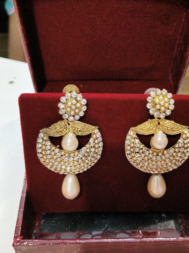 Elegant Pearl Drop Earrings