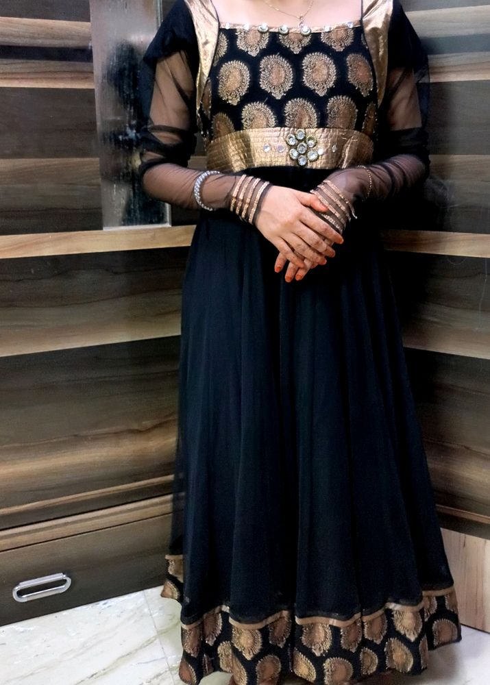 Ladies  Gown With Dupatta