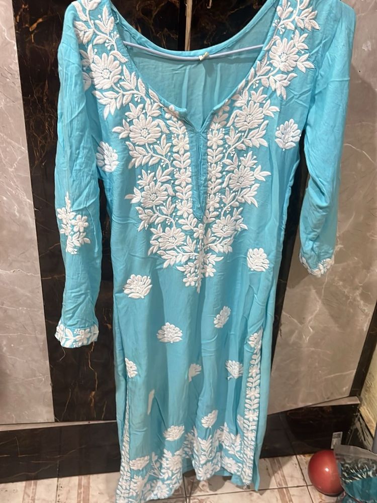 Chikankari kurti