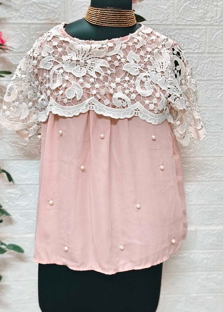 Size M🎁Buy 2 Get 1 Free 🎁Elegant Pink Lace Top