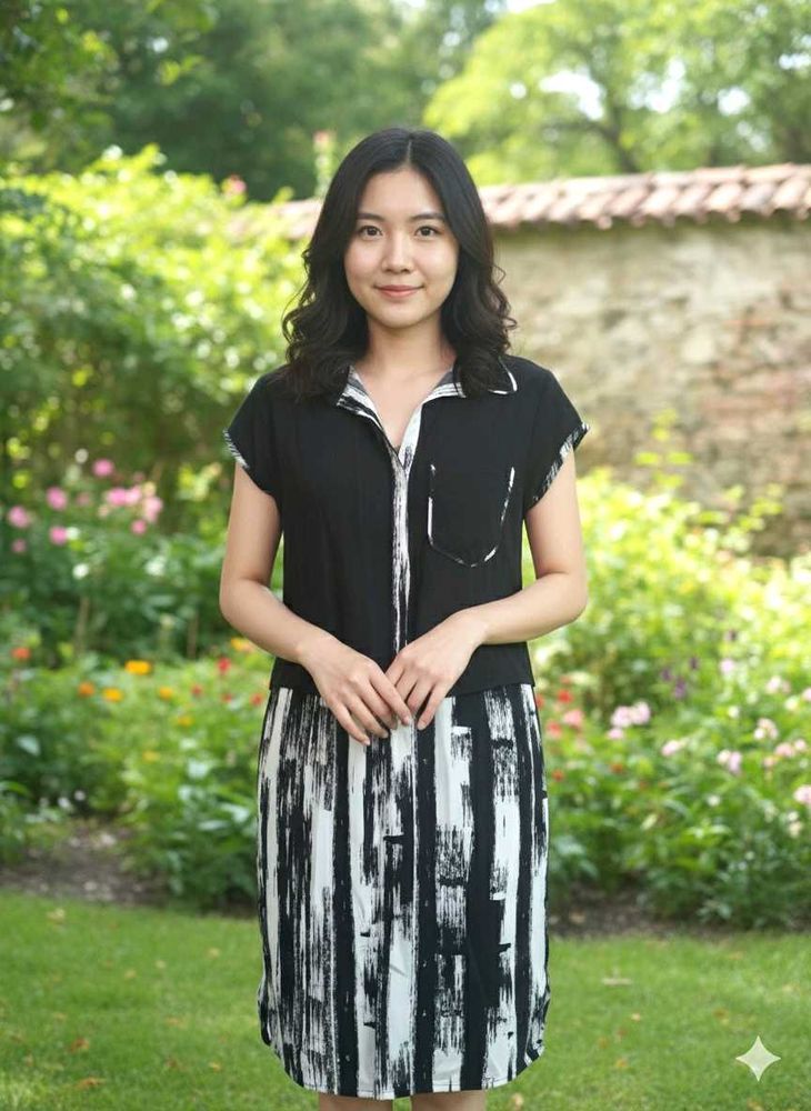 Stylish Black &amp; White Dress