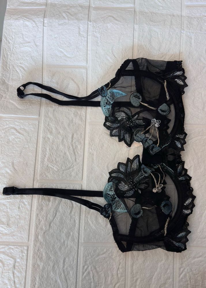 Floral Embroidered Bra