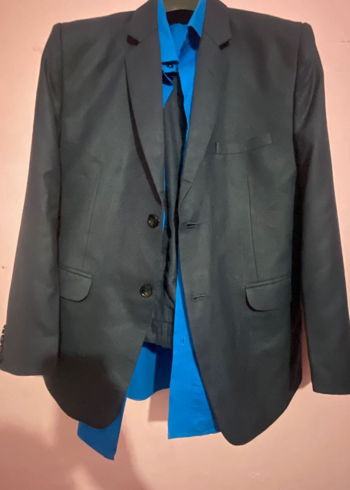 Men&#39;s Navy Suit with Blue Shirt