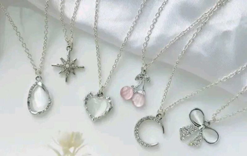 Beautiful Neck Pendant ...And Set ... .