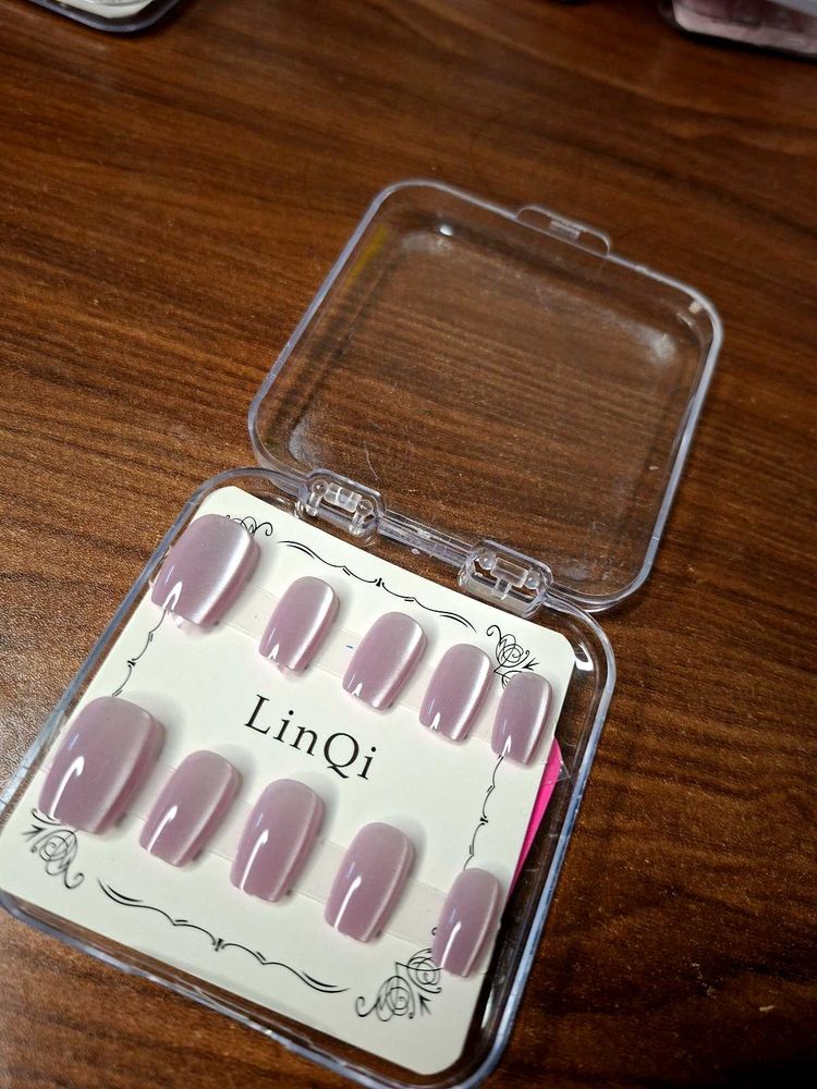 LinQi Press-On Nails - Mauve