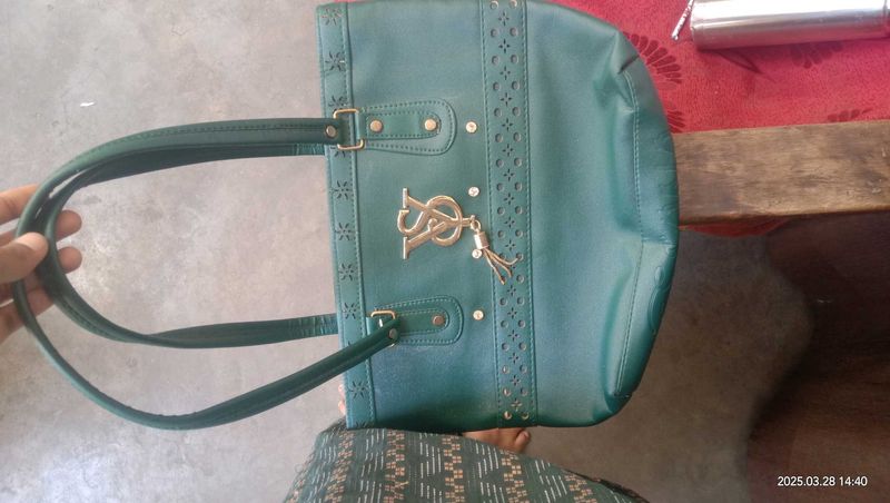 Elegant Green Tote Bag