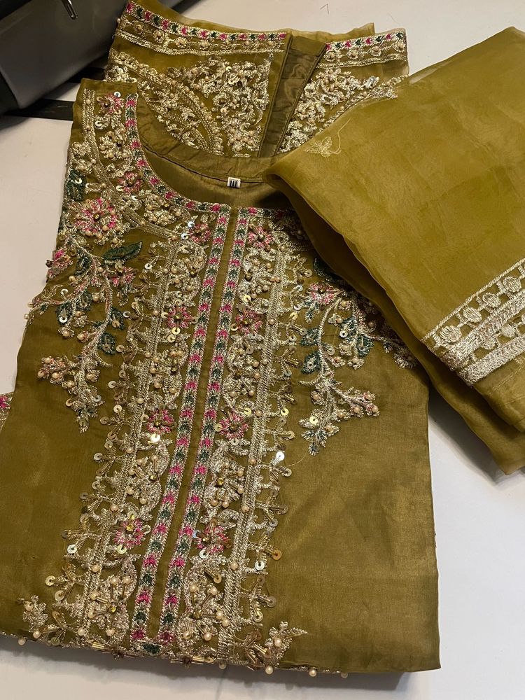 Pakistani Kurta Set