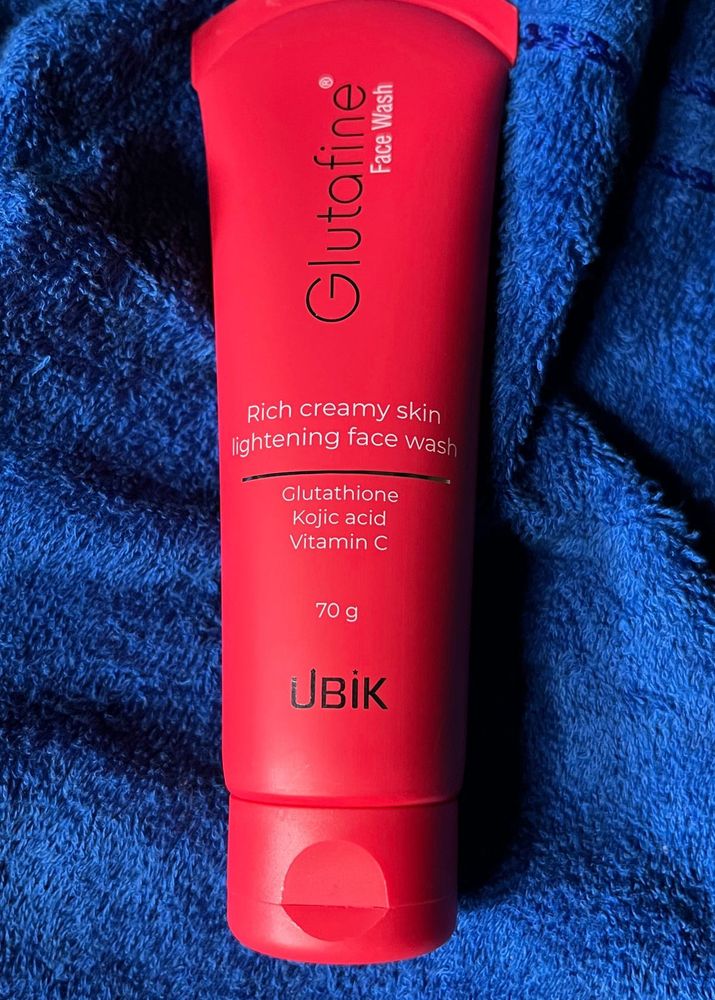 Glutafine Face Wash