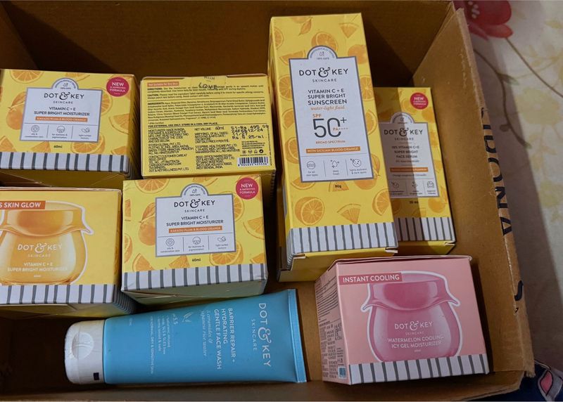 Dot &amp; Key Skincare Set