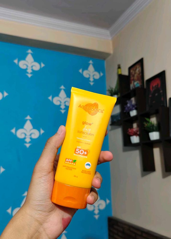AQUALOGICA DEWY SUNSCREEN 80G