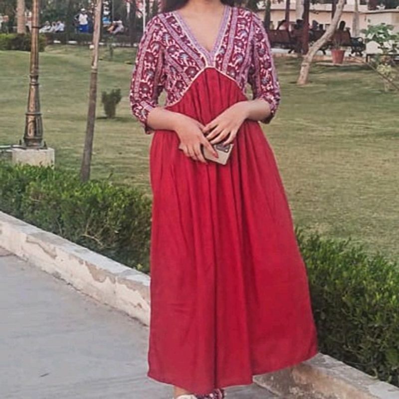 Maroon Kurti