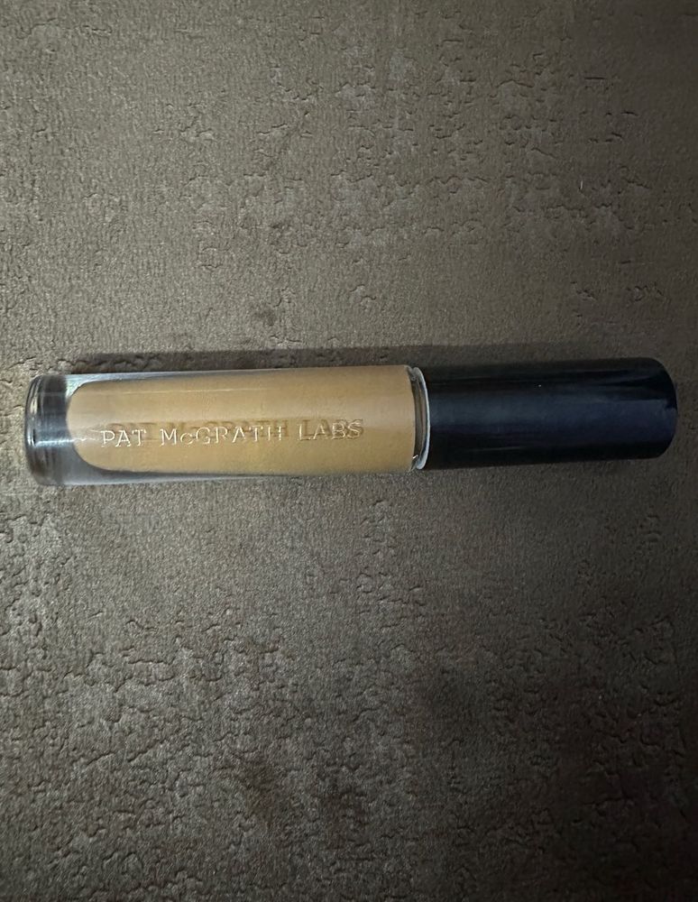PAT McGRATH Sublime Perfection Concealer- 21