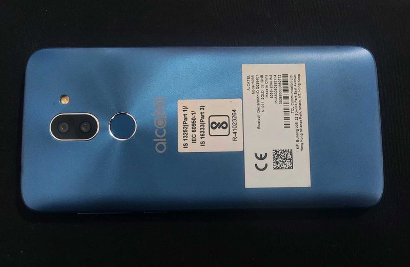 ALCATEL 3X (4G VOLTE) Smartphone in New Condition.