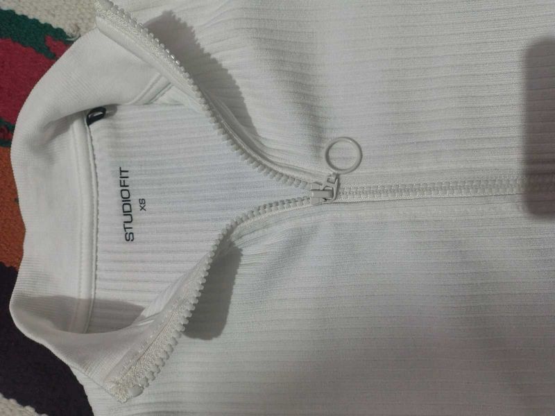 Studiofit White Top