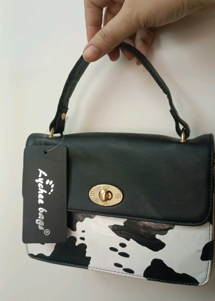 Lychee Bags Handbag not used