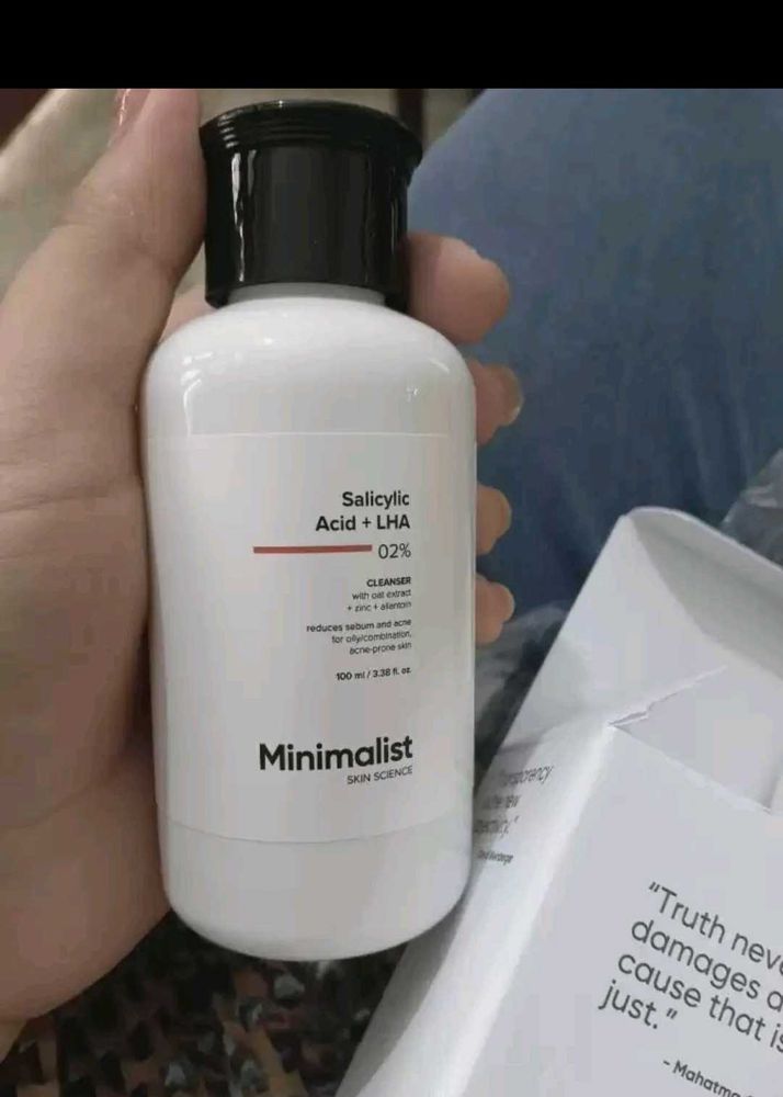 Minimalist Salicylic Acid + LHA 02%