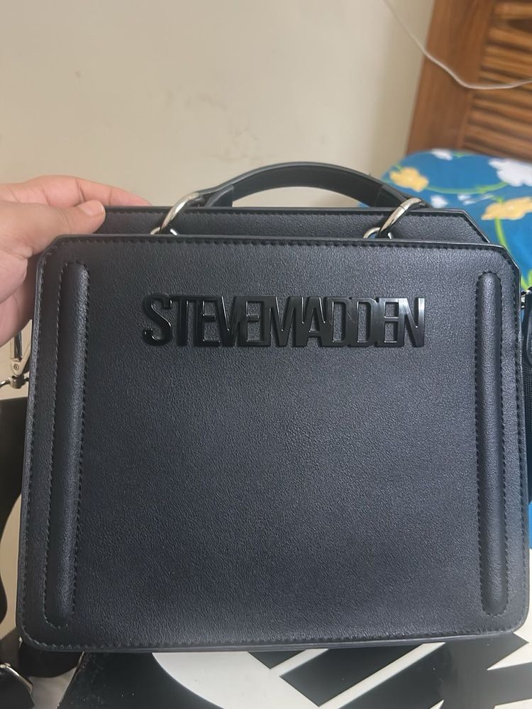 Steve Madden sling bag with coin purse