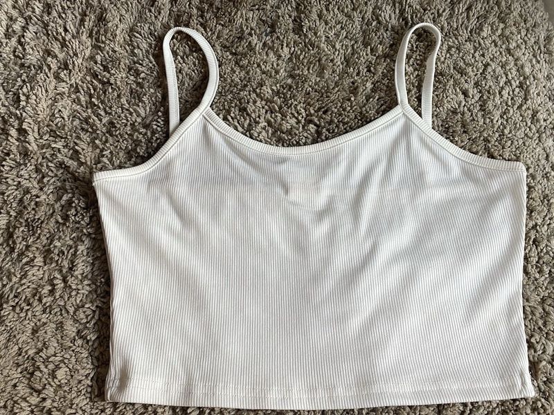 Urbanic cami top, size SMALL