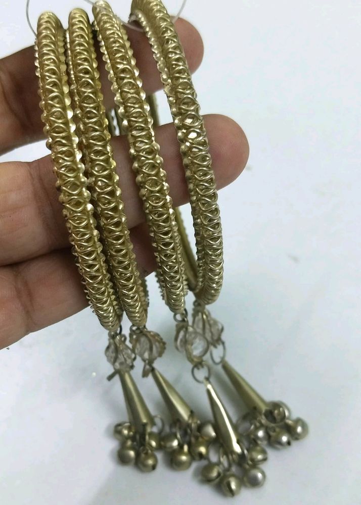 4 Bangles metal Latkan/Rhinstone/fancy/Unique