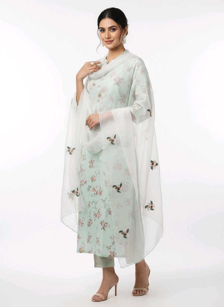 Floral Print Kurta with Organza Dupatta