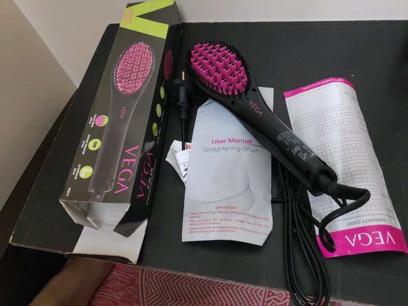 VEGA X-Glam Hair Straightening Brush