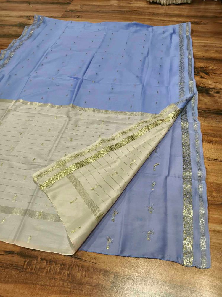 Elegant lavender Saree