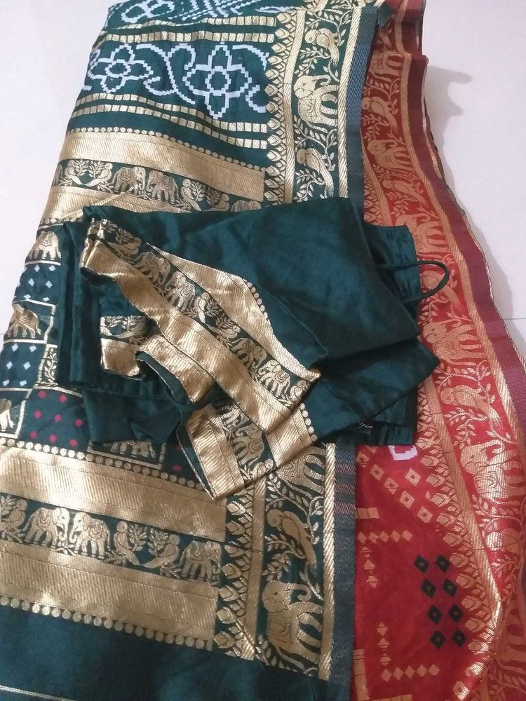 Ethnic sadi With Blouse. saree